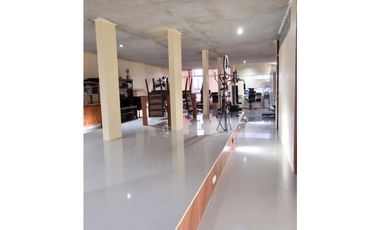 VENTA DE CASA DE 3 PISOS EN CONDOMINIO SOL DE PIMENTEL