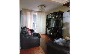 VENTA DE CASA DE 3 PISOS EN CONDOMINIO SOL DE PIMENTEL