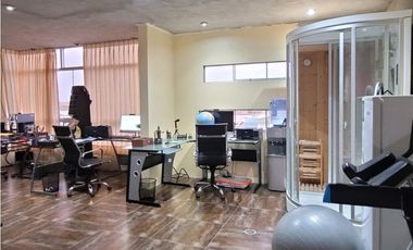 VENTA DE CASA DE 3 PISOS EN CONDOMINIO SOL DE PIMENTEL