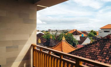 Rental - High-Potential Hostel + Cafe Business Opportunity in Batu Mejan, Canggu