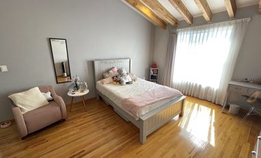 NORTE EN PULGAS PANDAS SUR MODERNA Y CON EXCELENTE VISTA A GREEN