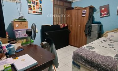 Dijual Rumah 4 Kamar Tidur  Strategis Di Bintaro Sektor 2