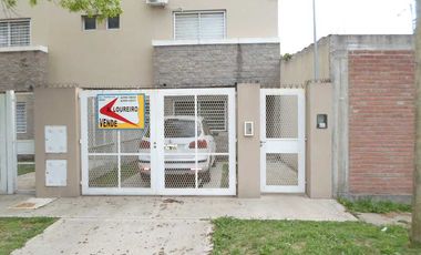 Duplex en venta en Burzaco Este
