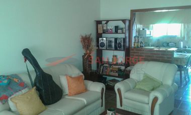 Propiedad Horizontal sobre lote de 350 m2.