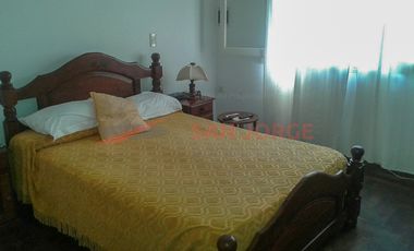Propiedad Horizontal sobre lote de 350 m2.