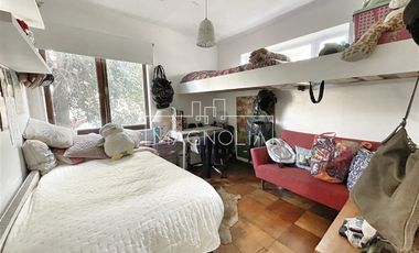 Casa en estilo ingles de 5 dorm. en Providencia
