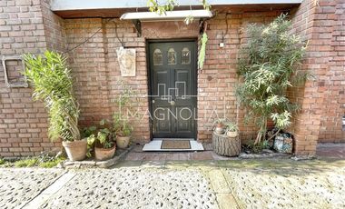 Casa en estilo ingles de 5 dorm. en Providencia
