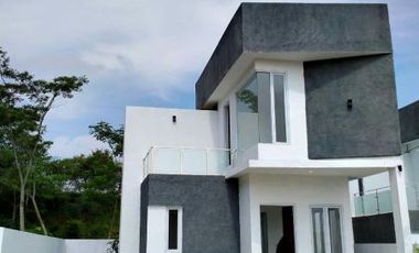Rumah murah mewah cantik rasa villa lokasi strategis di tanjungsari Dkt UNPAD DAN TOL