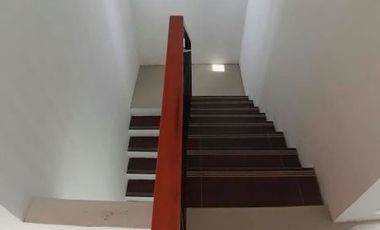 Rumah murah mewah cantik rasa villa lokasi strategis di tanjungsari Dkt UNPAD DAN TOL