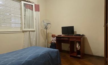 Casa PH en venta en Moron Centro