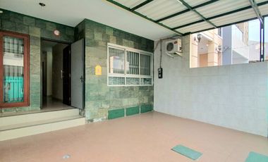 Rumah Kelapa Lilin, Kelapa Gading, Jakarta Utara