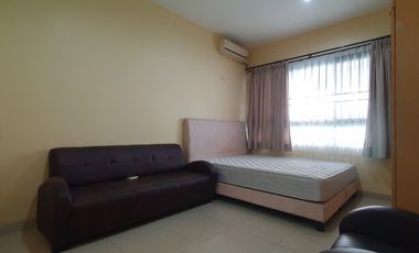 Rumah Kelapa Lilin, Kelapa Gading, Jakarta Utara