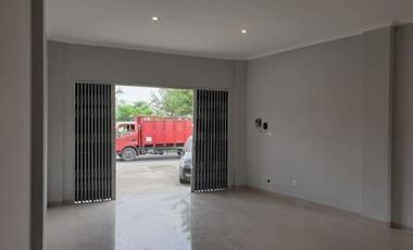 Mangku Jalan, Ruko Cantik 2 Lantai