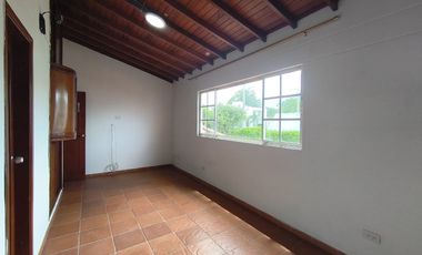 casa en venta en lomita nueva. Cod V28950