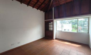 casa en venta en lomita nueva. Cod V28950