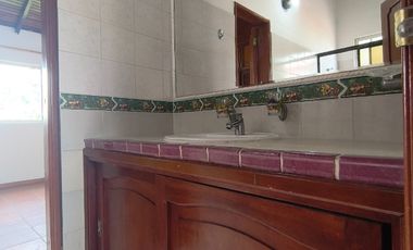 casa en venta en lomita nueva. Cod V28950