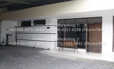 Disewakan/Dikontrakkan Rumah 2 Lantai Full Furnished Surabaya