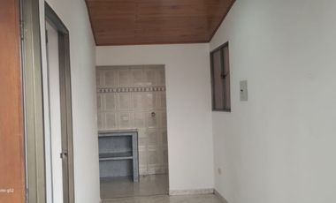 apartamento en arriendo en el verbenal-usaquén. Cod A26771