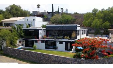 ¡Exclusividad y lujo en el corazón de Querétaro!  - Residencia en Venta en Balvanera Golf  Polo Country Club