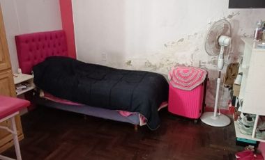 Casa PH en venta en Villa Dominico