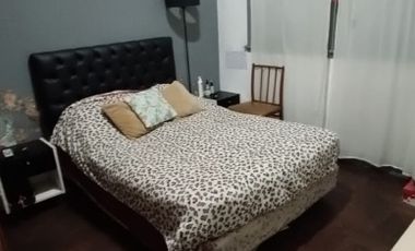 Casa PH en venta en Villa Dominico