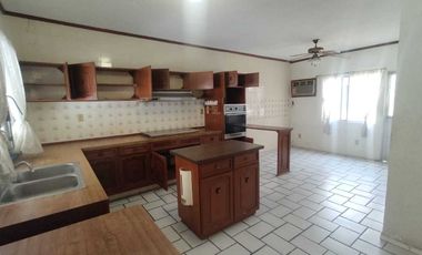 CASA EN VENTA DE UNA PLANTA FRACCIONAMIENTO COSTA DE ORO BOCA DEL RIO VERACRUZ