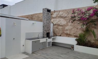 Venta de casa 4 habitaciones Urb. Costa vía a San Mateo sector sur.