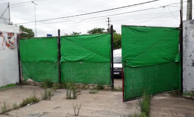 GLEW - Galpón Sobre Ruta 210