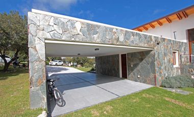 Country CHUMAMAYA, casa Horizonte, 478 m2 constr. s/ 2 lotes