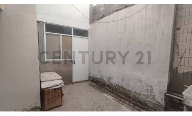 VENDO AMPLIA CASA SECTOR SUR COVIEFI