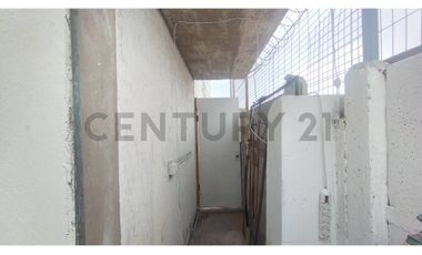 VENDO AMPLIA CASA SECTOR SUR COVIEFI