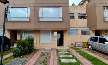 casa en arriendo en la balsa. Cod A5908