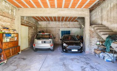 EN VENTA - GALPÓN - BARRIO LAS DELICIAS