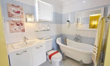 4brs Adelle Unit With Fence House and Lot near Naia, moa 30mins