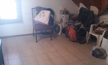 Impecable Triplex En Barrio Cerrado