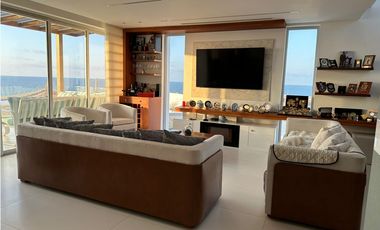 En venta hermosa casa con vista al mar