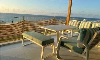 En venta hermosa casa con vista al mar