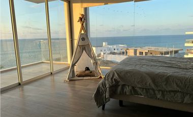En venta hermosa casa con vista al mar