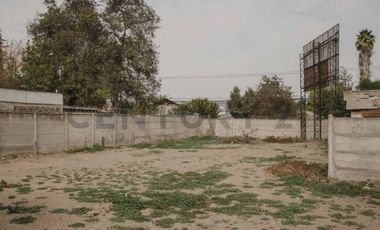 Se arrienda terreno comercial en centro de Buin