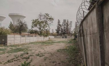 Se arrienda terreno comercial en centro de Buin