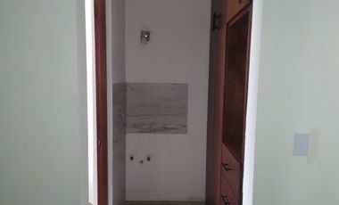 Casa de 3 recámaras con alberca en condominio,  centro de Jiutepec, Mor.