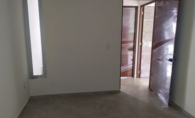 Casa de 3 recámaras con alberca en condominio,  centro de Jiutepec, Mor.