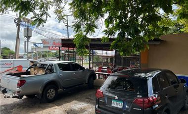 LOCAL COMERCIAL EN VIA PANAMERICANA