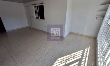COD. 6121 - SE ARRIENDA APARTAMENTO - BARRIO: BUCARAMANGA
