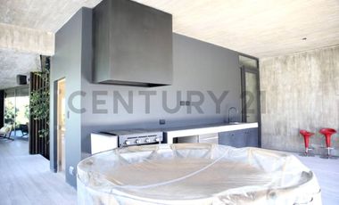 ARRIENDO CASA DE LUJO VALLE ESCONDIDO