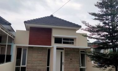 Rumah Mewah Termurah di Bululawang Kota Malang
