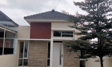 Rumah Mewah Termurah di Bululawang Kota Malang