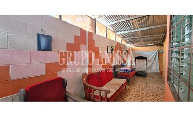 Oportunidad! Se Vende Amplia Casa en La Chorrera