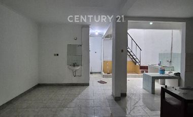 Rumah Siap Huni Semi Furnished Di Area Favorit Gading Pandawa