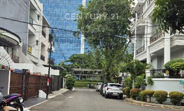 Rumah Siap Huni Semi Furnished Di Area Favorit Gading Pandawa